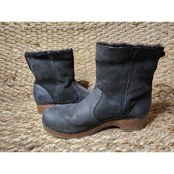 Dansko Bettie Womens Black Booties Boots Leather Nubuck Lined Fur EU 39 US 8.5 - Picture 6 of 12